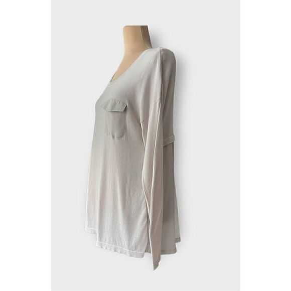 August Moon Women’s Cream Long Sleeve Semi-Sheer Lower Back Sweater Size Medium - Picture 8 of 9